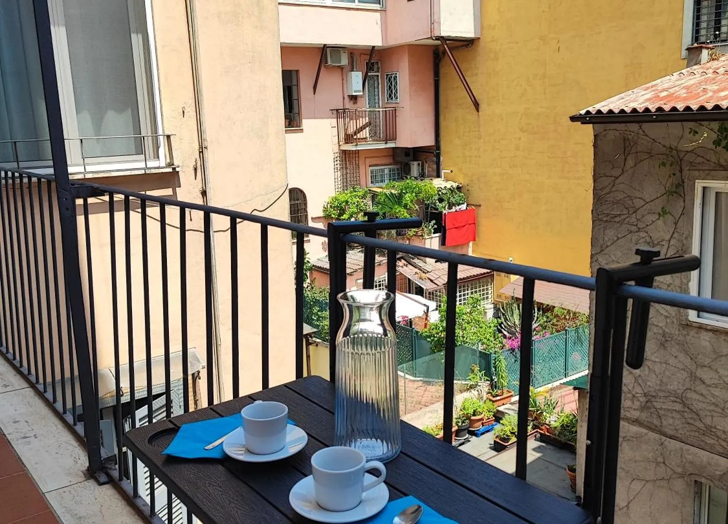 Lägenhet Rifugio Segreto Nel Cuore Di Roma Italien